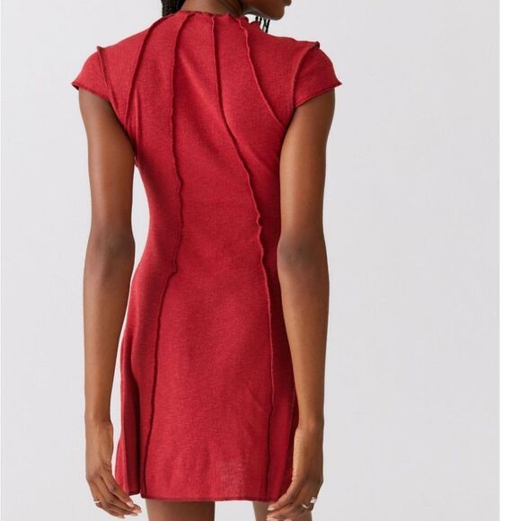 - NWT Burgundy seamed a line mini dress size M - Picture 5 of 10